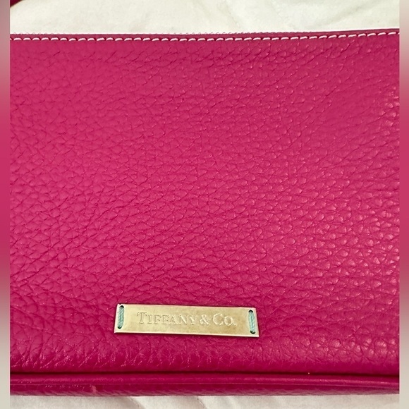 Tiffany & Co leather pochette wristlet mini bag pink raspberry - Picture 3 of 7